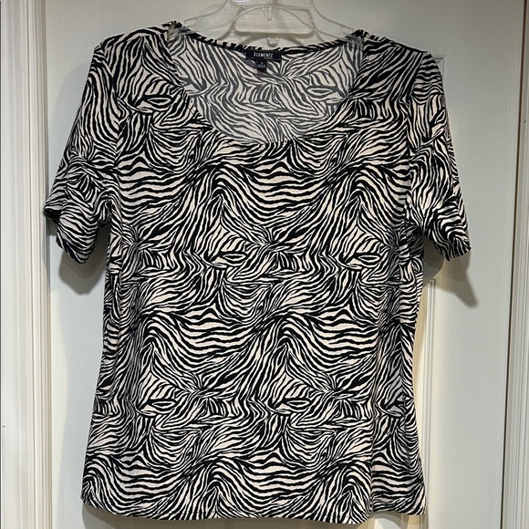 Elementz Tops - Elementz Zebra Pattern Short Sleeve Top